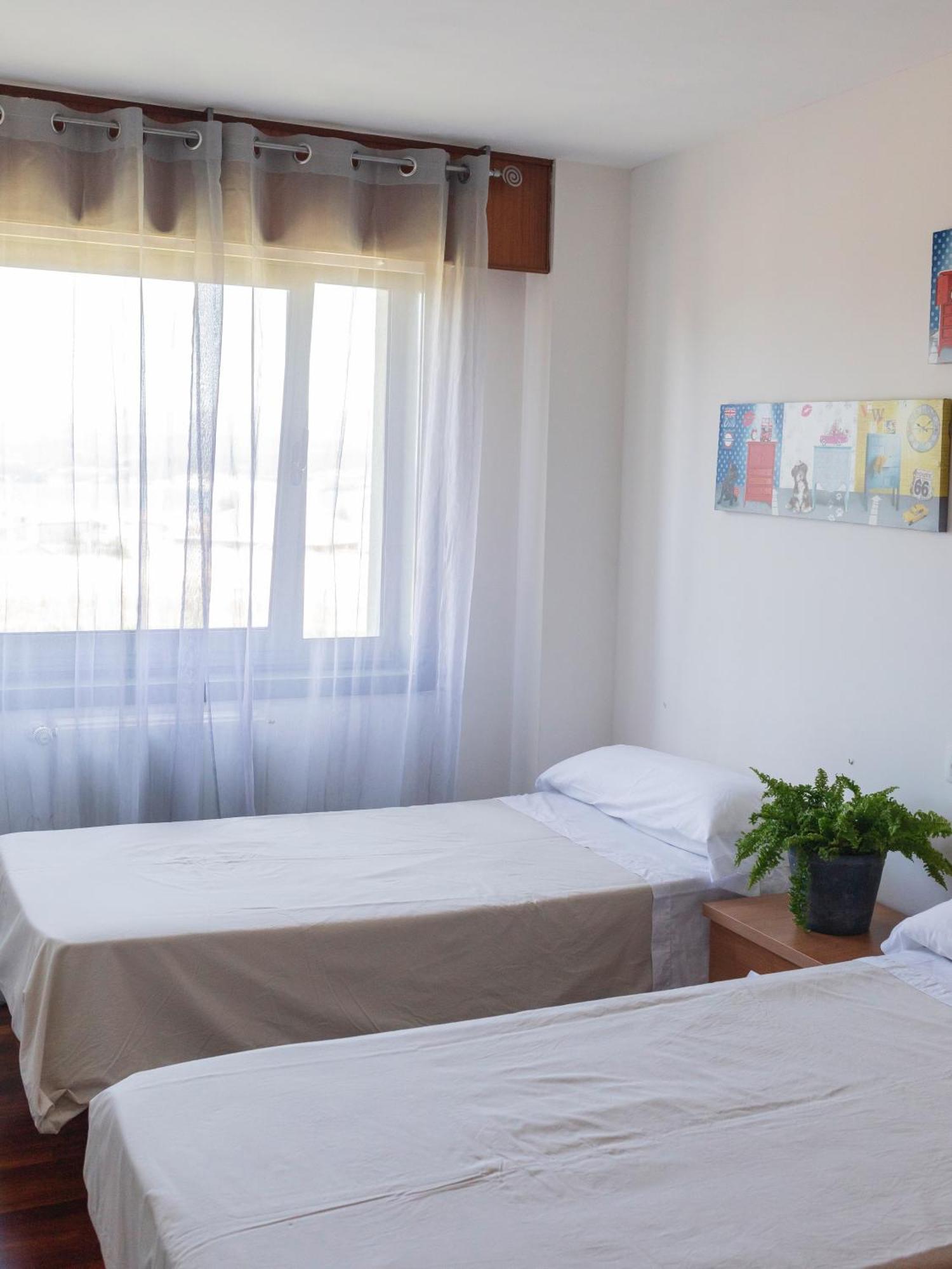 Baruhaus Piscina Y Parking Rianxo Appartement Rianjo Buitenkant foto