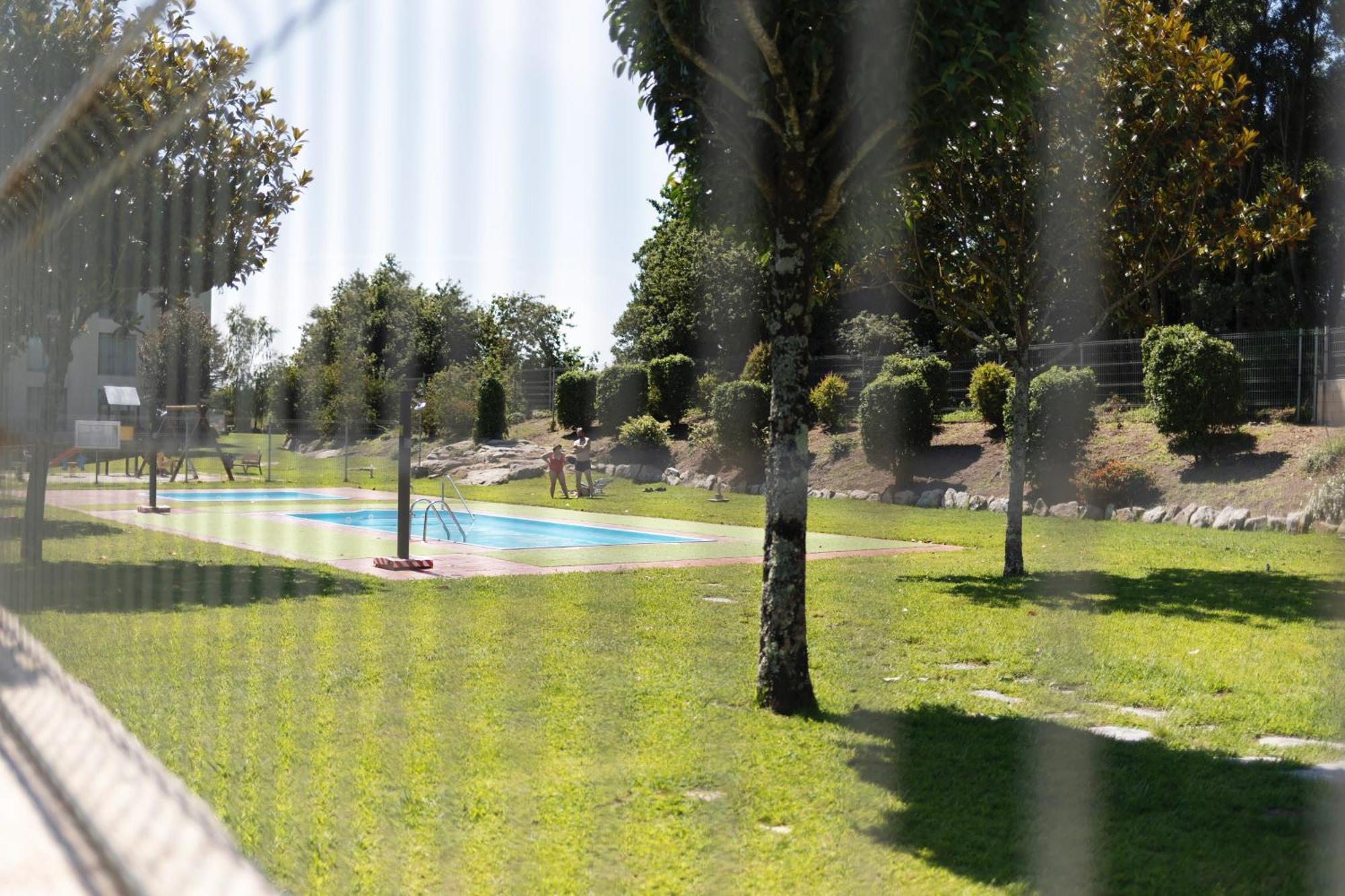 Baruhaus Piscina Y Parking Rianxo Appartement Rianjo Buitenkant foto